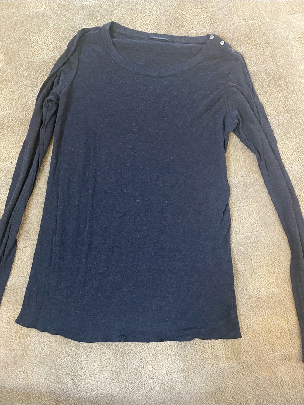 Women’s Long-Sleeve Crewneck Top with Shoulder Button - Black